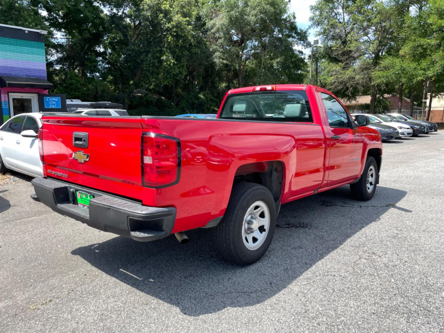 2016 RED CHEVROLET SILVERADO 1500 WORK TRUCK (1GCNCNEH4GZ) with an 4.3L engine, Automatic transmission, located at 5103 Dorchester Rd., Charleston, SC, 29418-5607, (843) 767-1122, 36.245171, -115.228050 - Local Trade-in with Easy Clean Vinyl Interior, Cold A/C, AM/FM Stereo, Power Locks, Bed Liner. Certified One Owner!! Located at New Life Auto Sales! 2023 WINNER for Post & Courier's Charleston's Choice Pre-owned Car Dealer AND 2018-2024 Top 5 Finalist for Charleston City Paper's BEST PLACE TO BUY - Photo#7